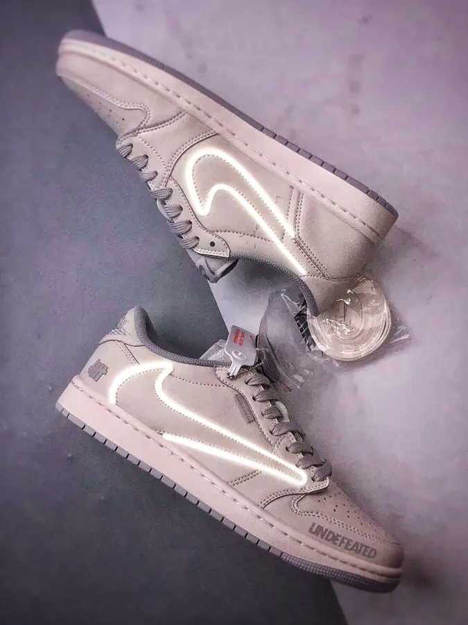 Air Jordan 1 Low OG Premium Custom Edition
