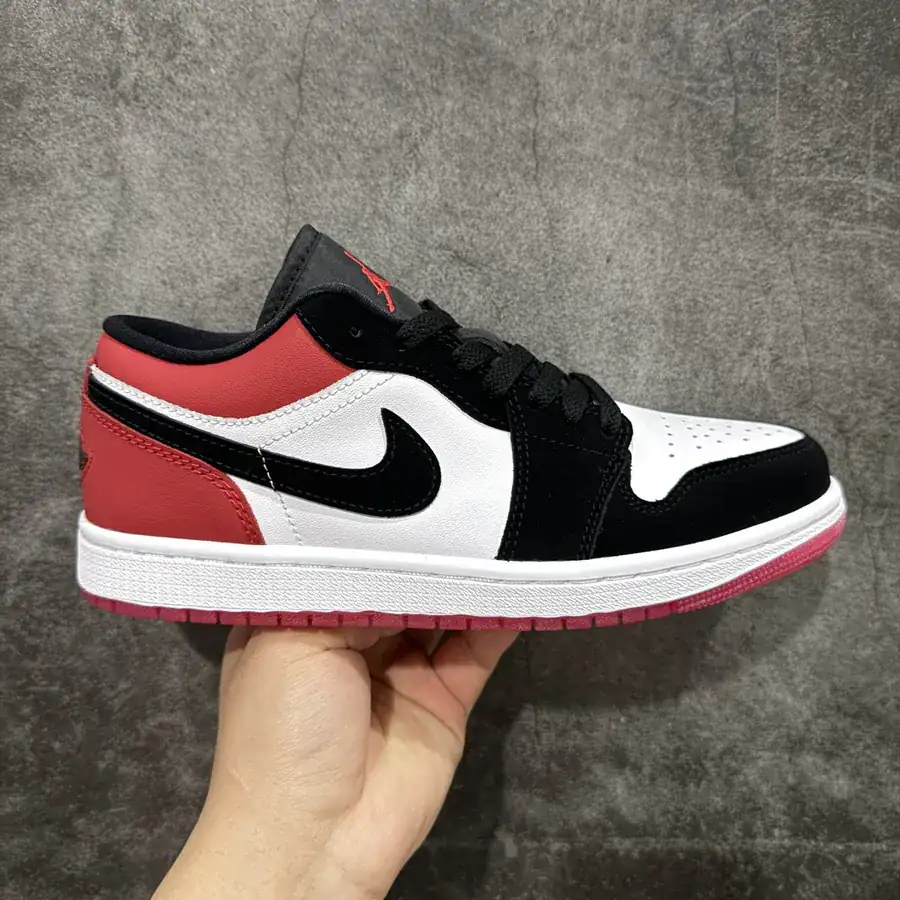 Air Jordan AJ1 Low New Black and Red Toe, Black Toe, IB8971 106