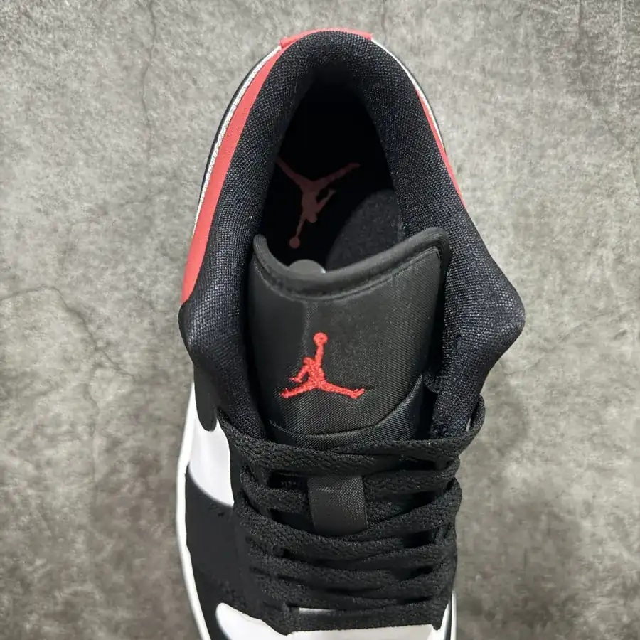 Air Jordan AJ1 Low New Black and Red Toe, Black Toe, IB8971 106