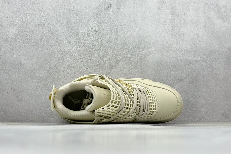 Air Jordan AJ4 Retro Classic Fit, Grid Detail