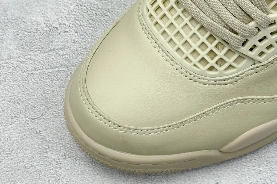 Air Jordan AJ4 Retro Classic Fit, Grid Detail