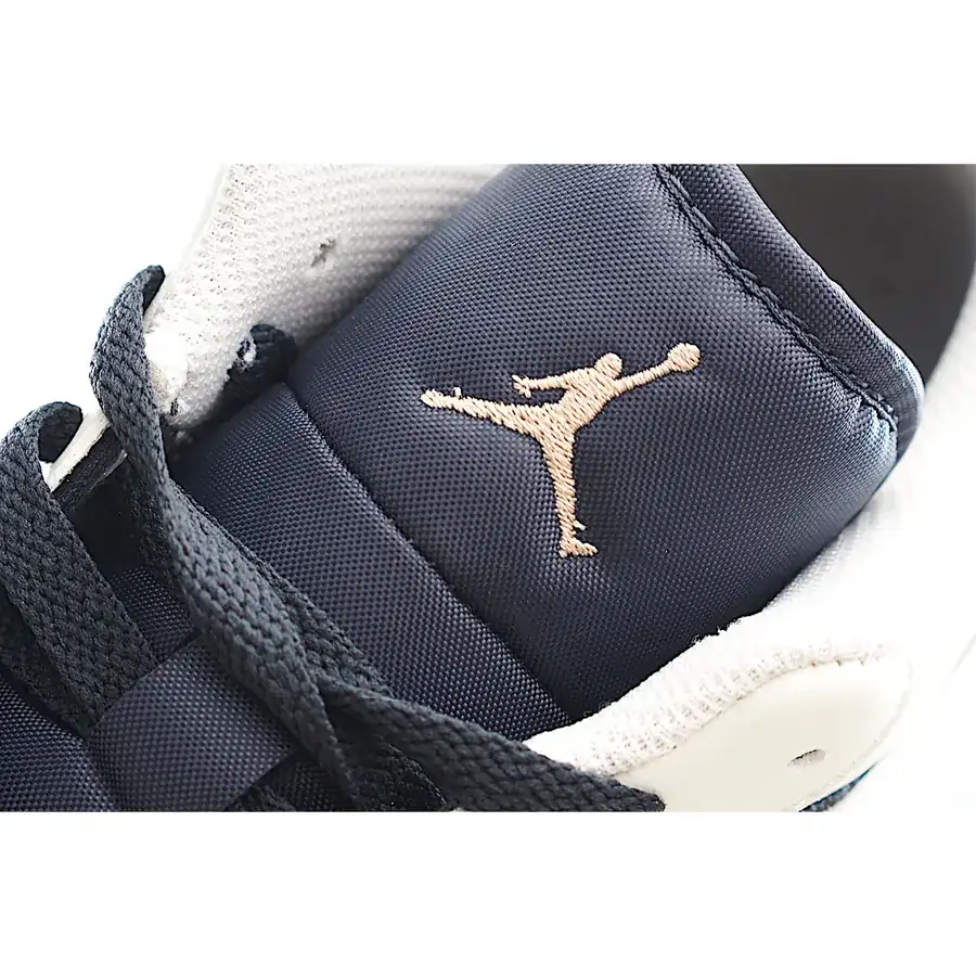 Shoe visual reference image