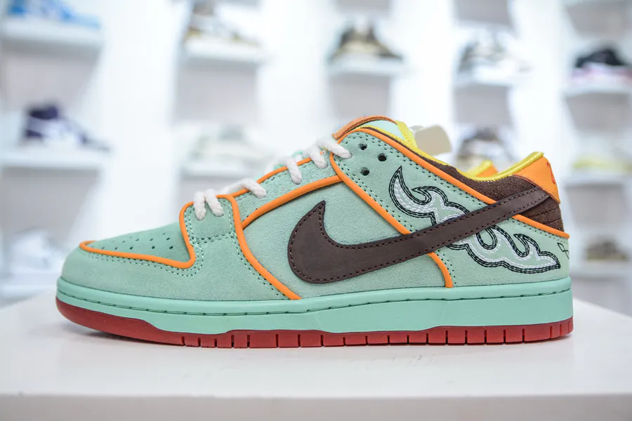 Nike Dunk SB Dunk Low Shenron