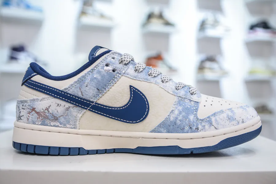 SB Dunk Low x Louis Vuitton Collaboration Denim Night Blue