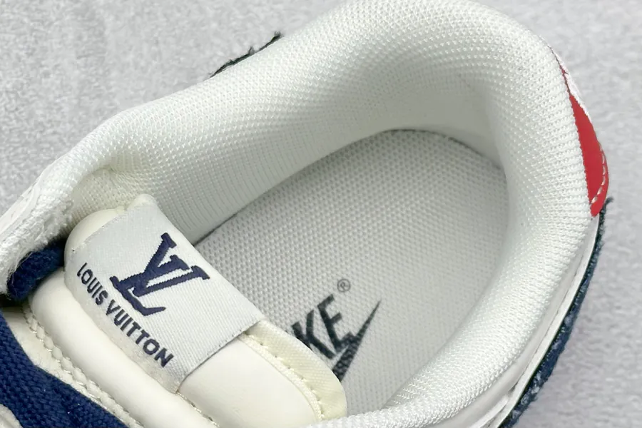 OG Version Nike SB Dunk Low x Louis Vuitton White Blue