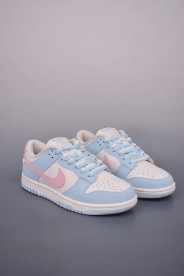 Nike SB Dunk Low Just Do It Limited Edition