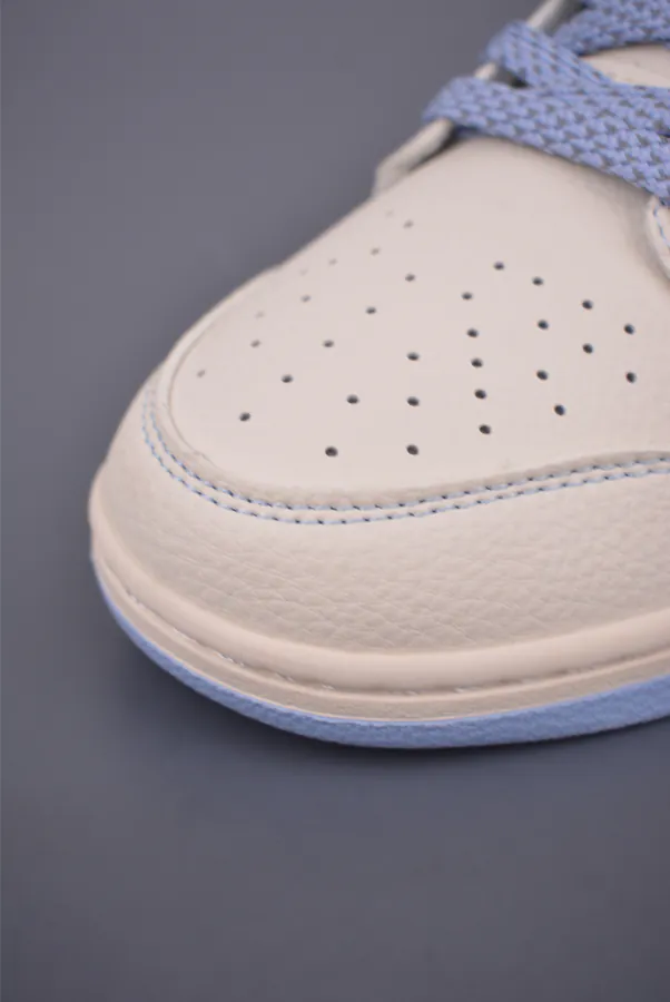 Nike SB Dunk Low LV Collaboration Original