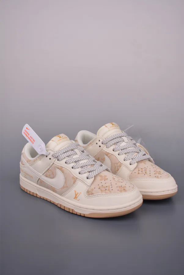 Nike SB Dunk Low LV Collaboration