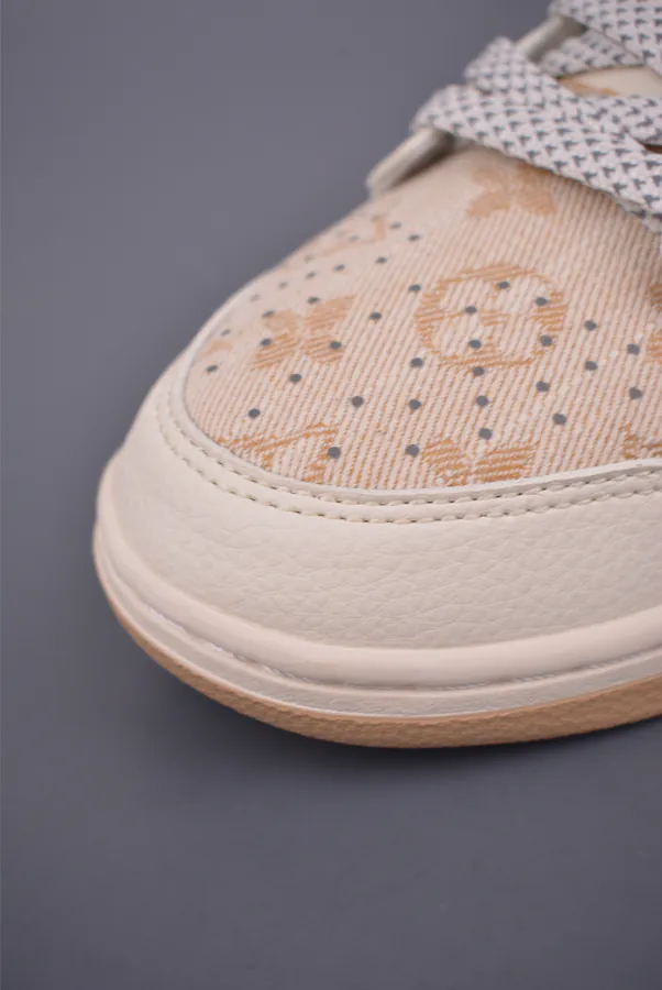 Nike SB Dunk Low LV Collaboration