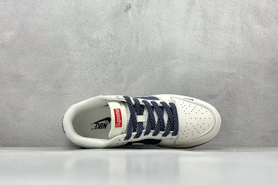 Nike SB Dunk Low x Supreme White Blue Triple Swoosh