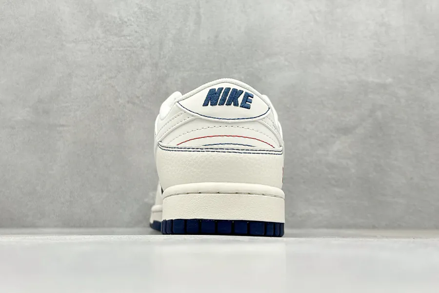 Nike SB Dunk Low x Supreme White Blue Triple Swoosh