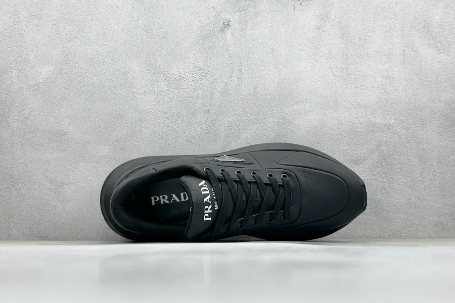 Oudbust Th Low Sneakers Men's Fashion