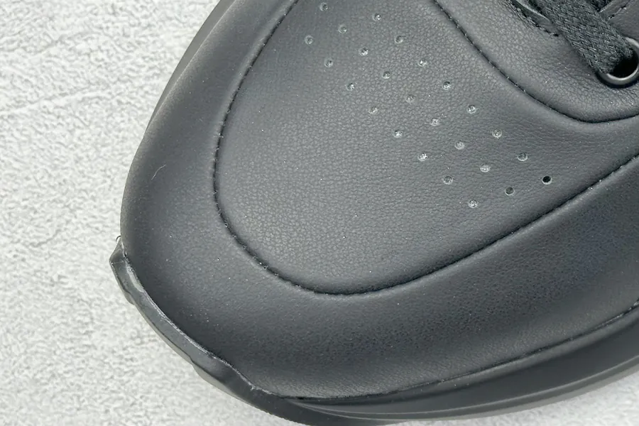 Oudbust Th Low Sneakers Men's Fashion