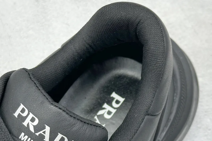Oudbust Th Low Sneakers Men's Fashion