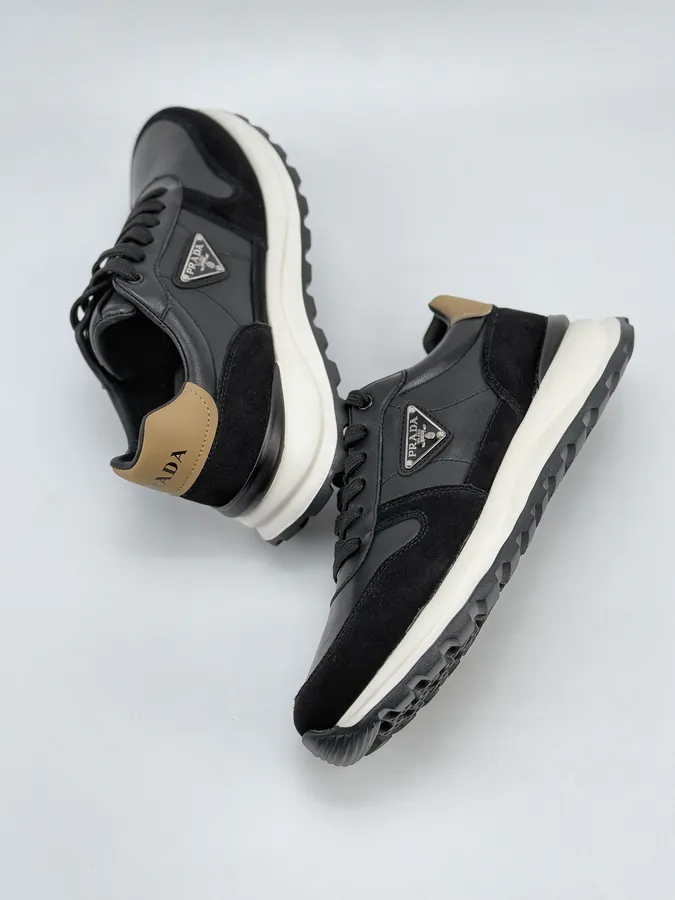 Oudbust Th Low Sneakers Men's Fashion Sneaker with Sculptural Design