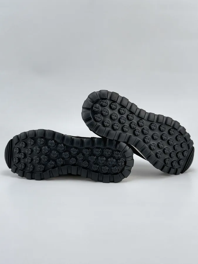 Oudbust Th Low Sneakers Men's Fashion Sneaker with Sculptural Design
