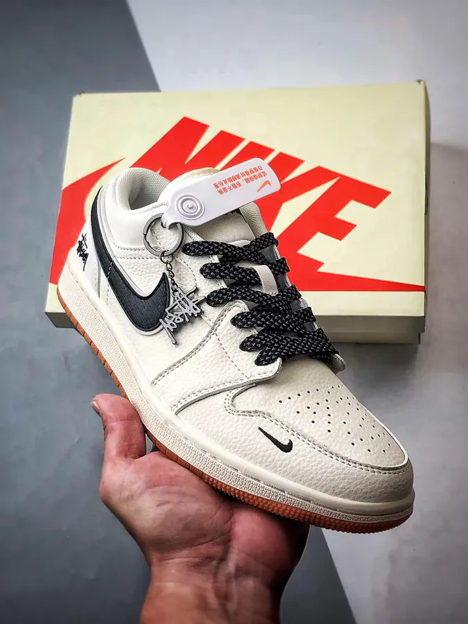 Air Jordan 1 Low OG Premium Custom Edition