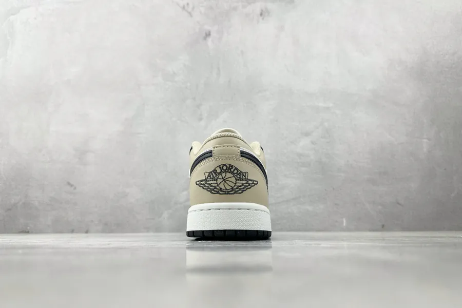 Jordan Air Jordan 1 White Black