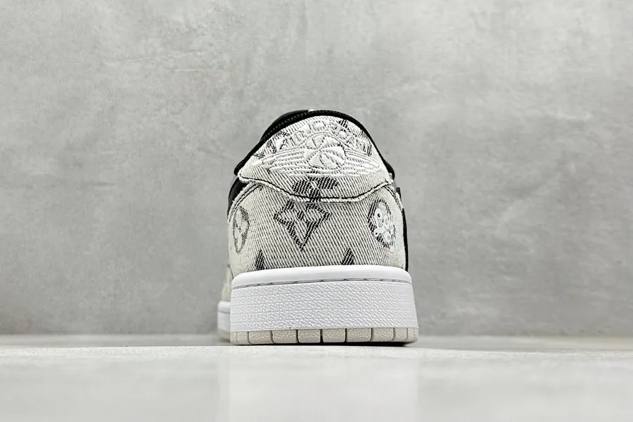 Travis Scott x Air 1 Low x Louis Vuitton Original Version