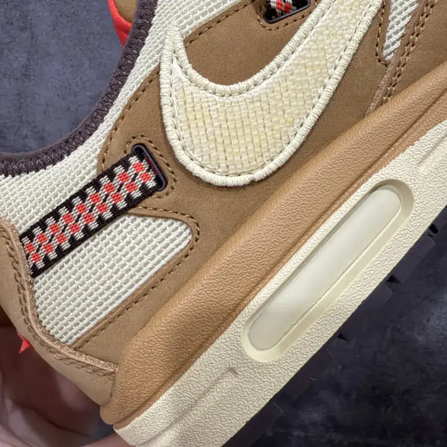 Travis Scott x Nike Air Max 1 TS Retro Sneaker