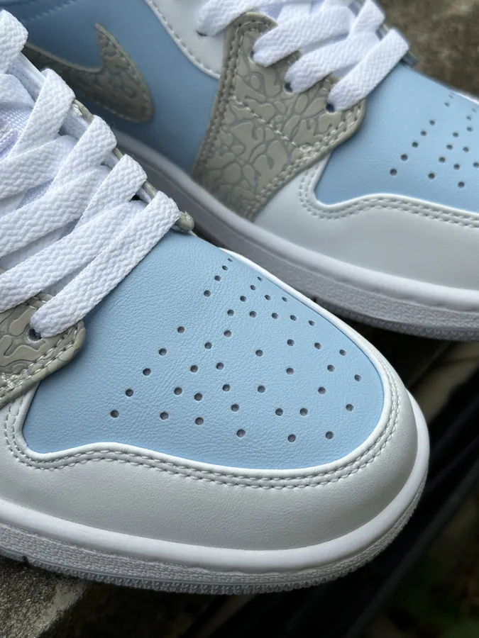 Air Jordan 1 Low White Blue