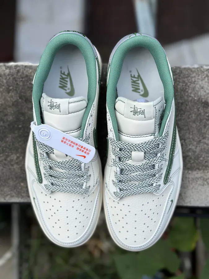 Air Jordan 1 Low OG AJ1 Reverse Hook Sneaker