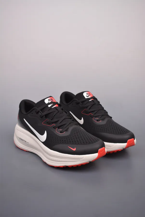 Nike Air Zoom Vomero 18X Premium Running Shoes