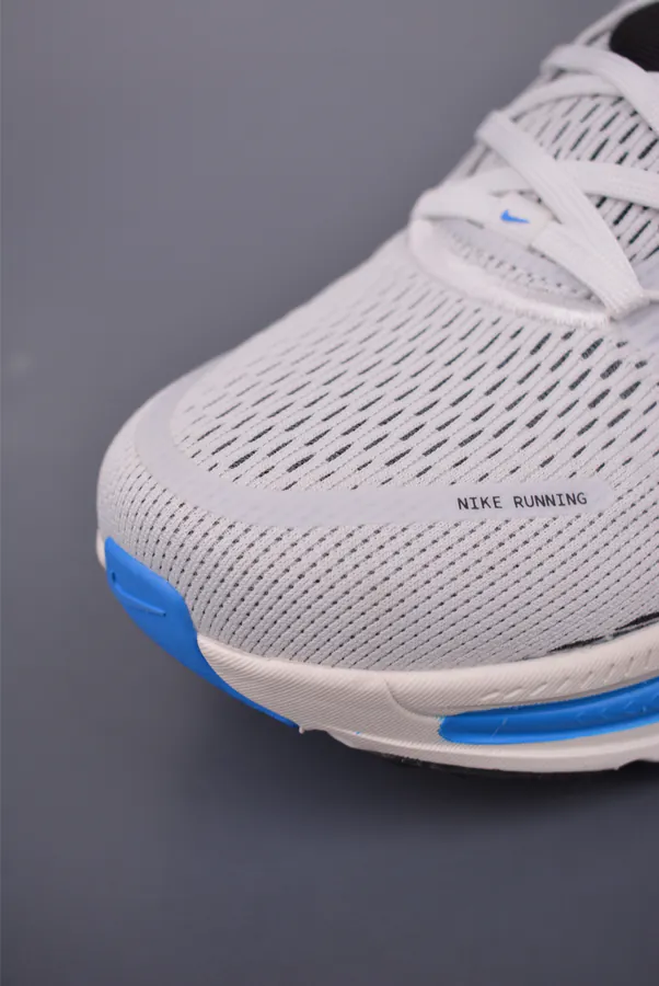 Nike Air Zoom Vomero 18 Premium Running Shoes