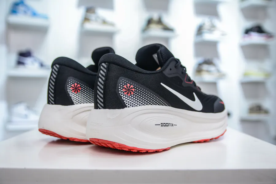 Nike Air Zoom Vomero 18X Premium Running Shoes with Advanced Technology