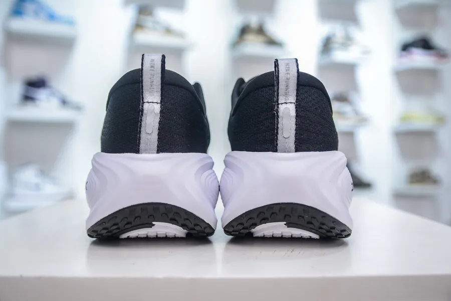 Nike Air Zoom Vomero Plus Premium Running Shoes