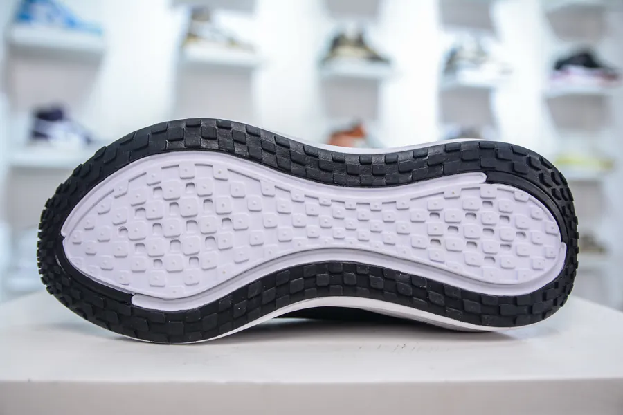 Nike Air Zoom Vomero Plus Premium Running Shoes