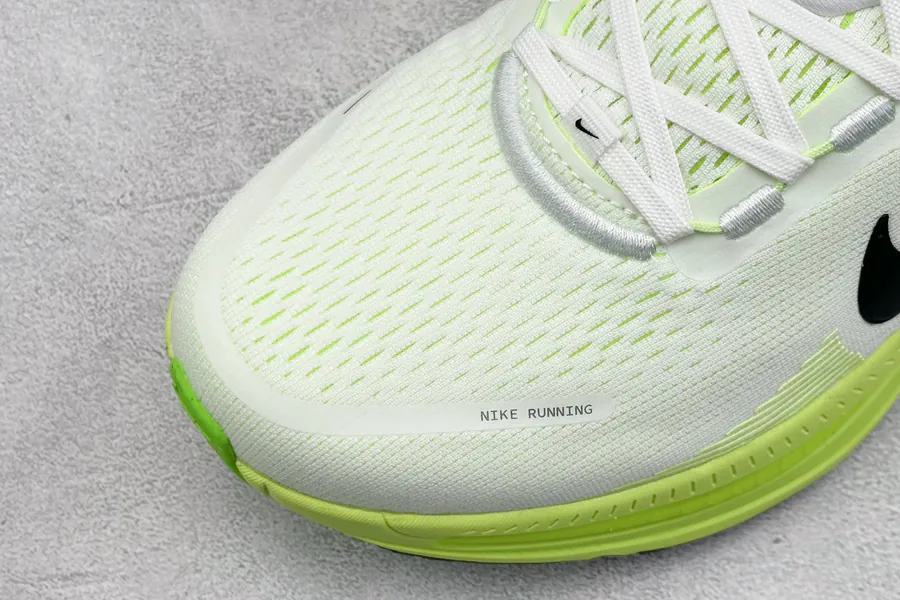Nike Air Zoom Vomero 18 Comfortable Shock Absorption and Anti Slip Running Shoes
