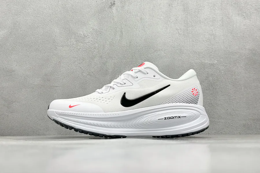 Nike Air Zoom Vomero 18X Premium Running Shoes