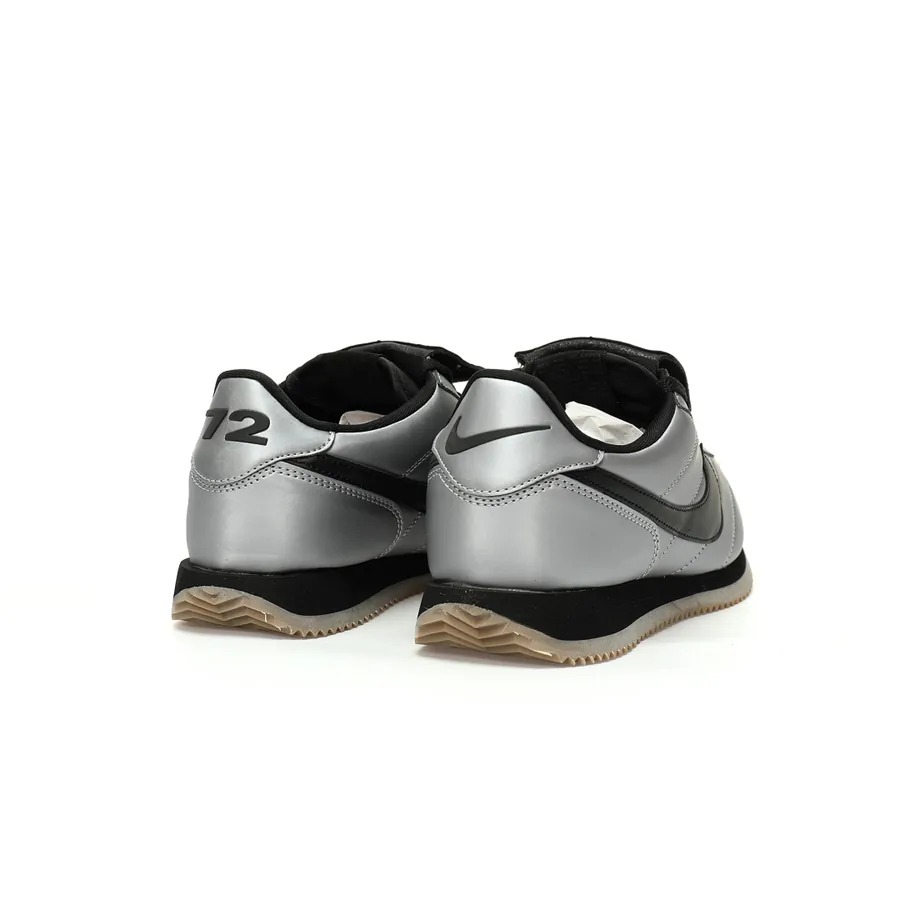 Wmns Cortez Low SE Vintage Style Running Shoe