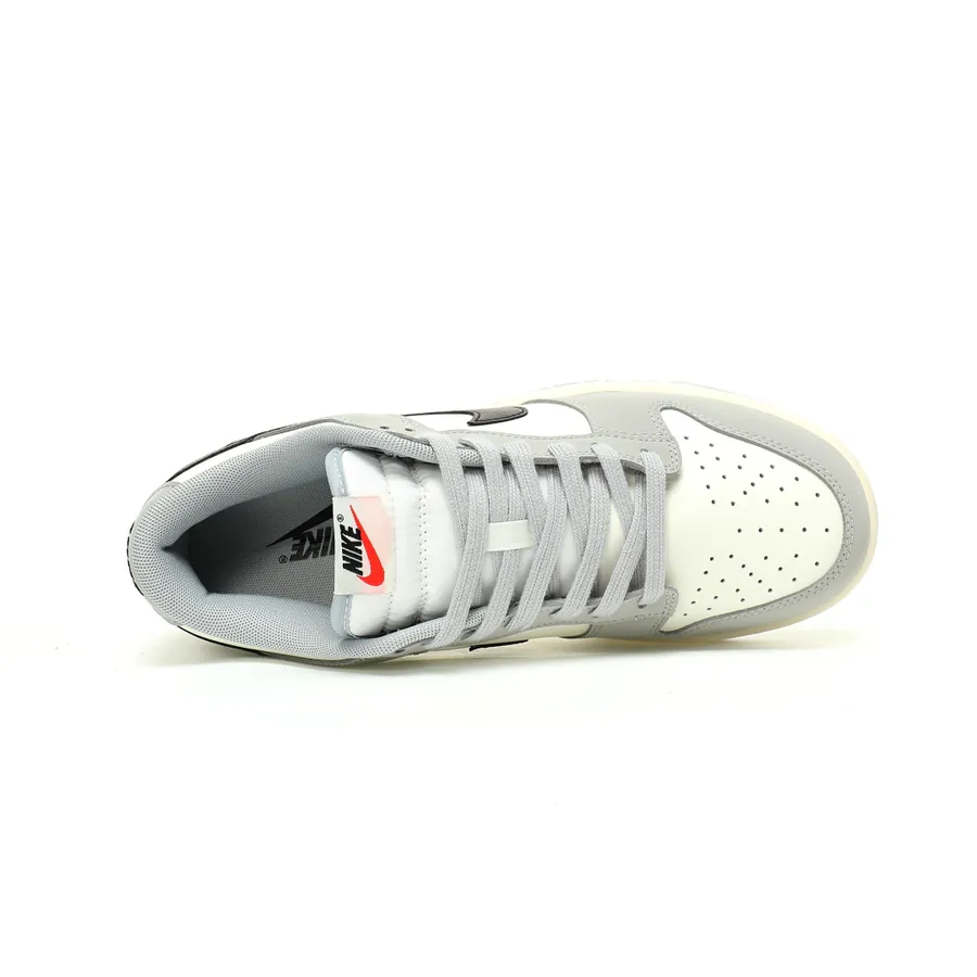 Nike SB Dunk Low Smoke Grey Narrow Toe Design