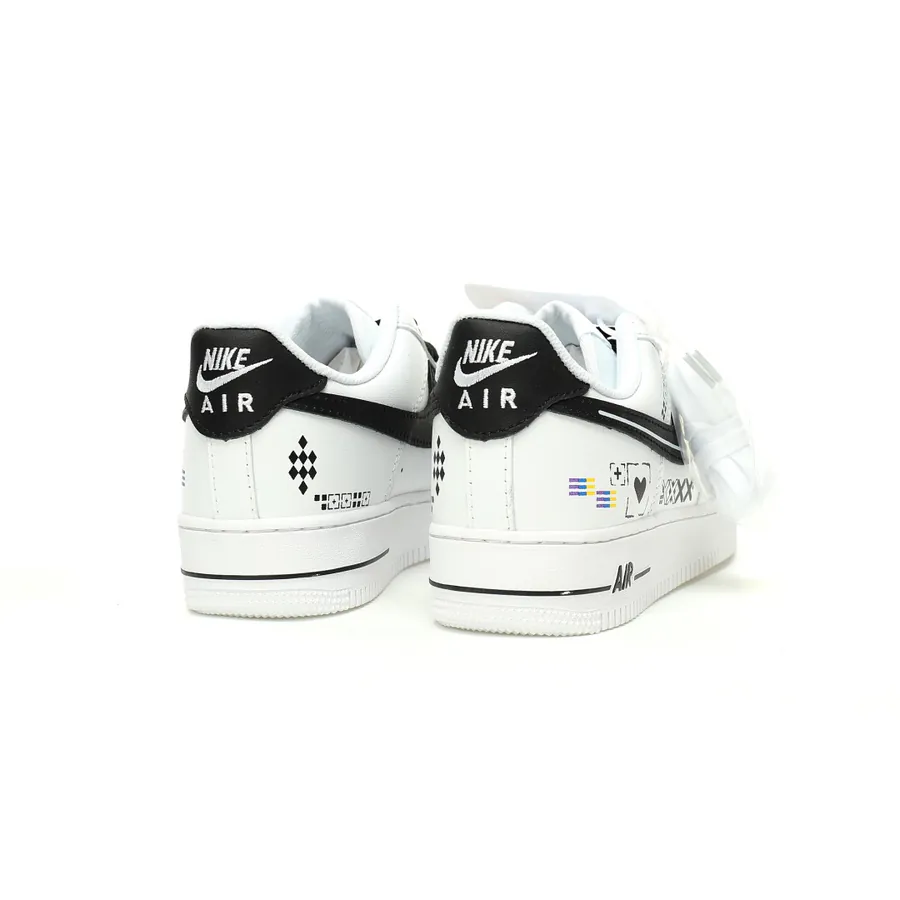 AF1 07 Low Classic Low Sneaker in Grained Calfskin