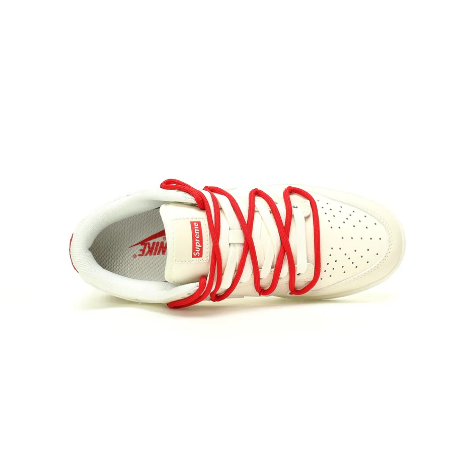 Supreme x Nike SB Dunk Low Retro SP Supreme Edition