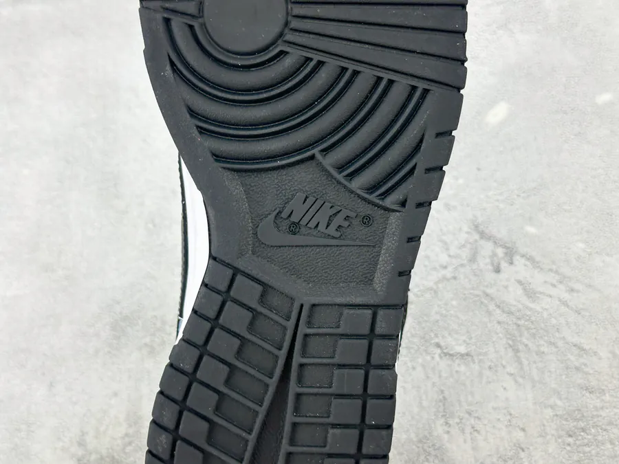 Nike Dunk OG Edition Customized Basketball Shoe