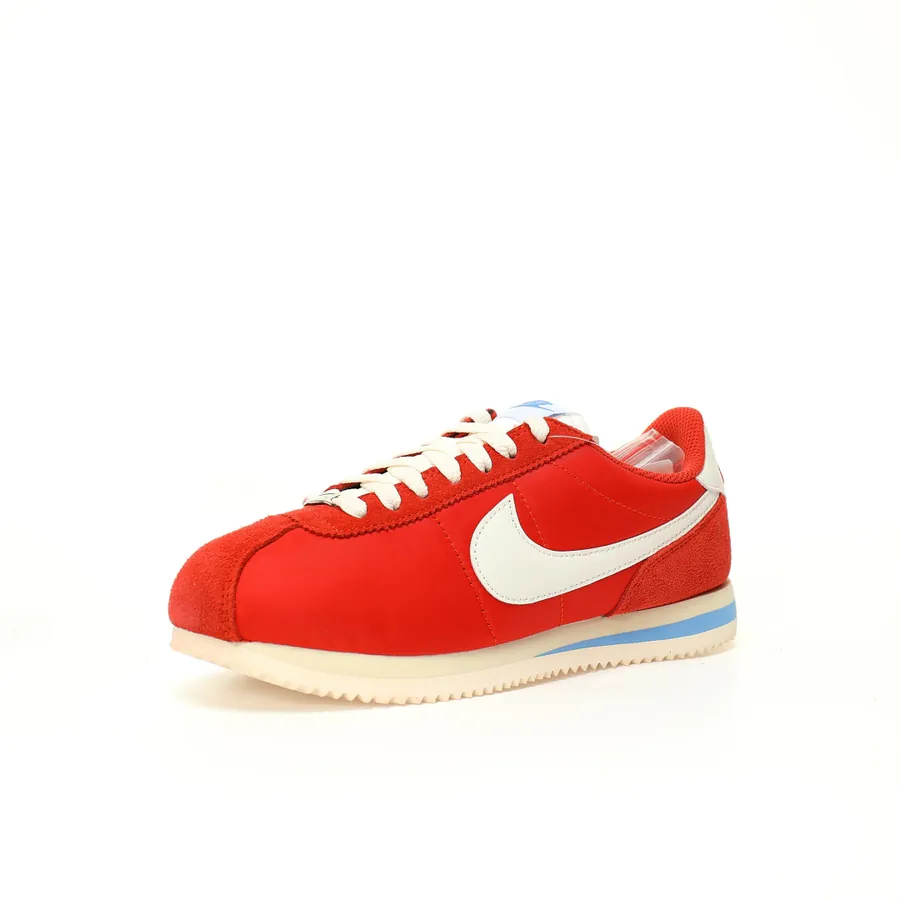 Cortez Low in Picante Red Vintage Style Retro Running Shoes