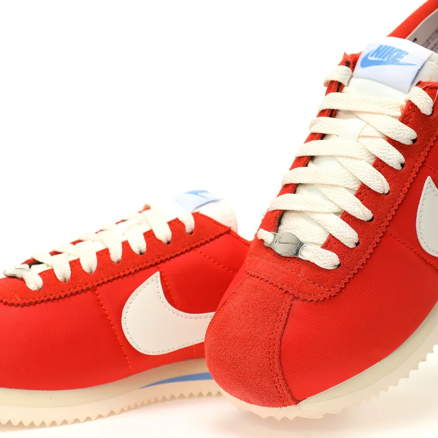 Cortez Low in Picante Red Vintage Style Retro Running Shoes