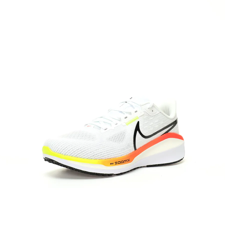 Nike Vomero 17 Lightweight Cushioning Running Shoes