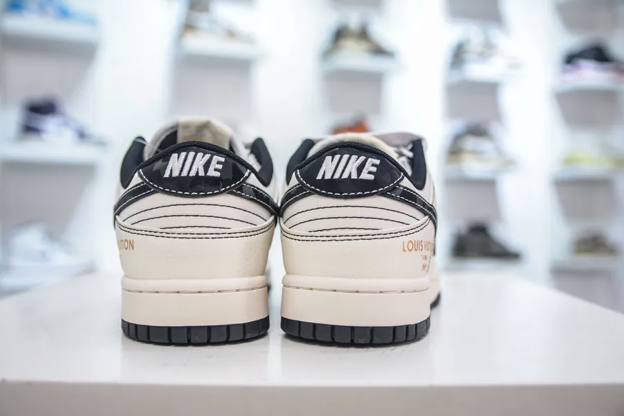 Air x Louis Vuitton Collaboration White, Black, Gold Label Basketball Shoes