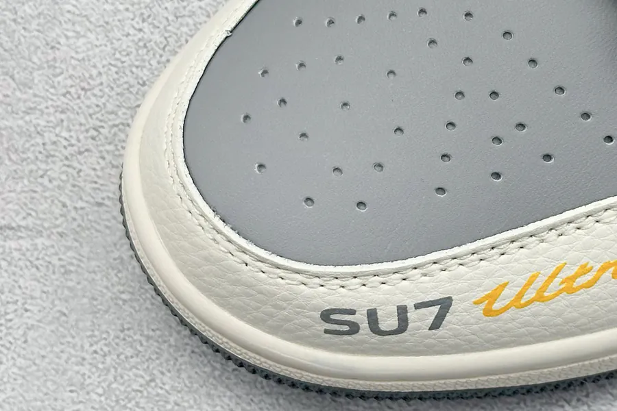 Air Jordan 1 Low Custom Edition, Xiaomi Collaboration