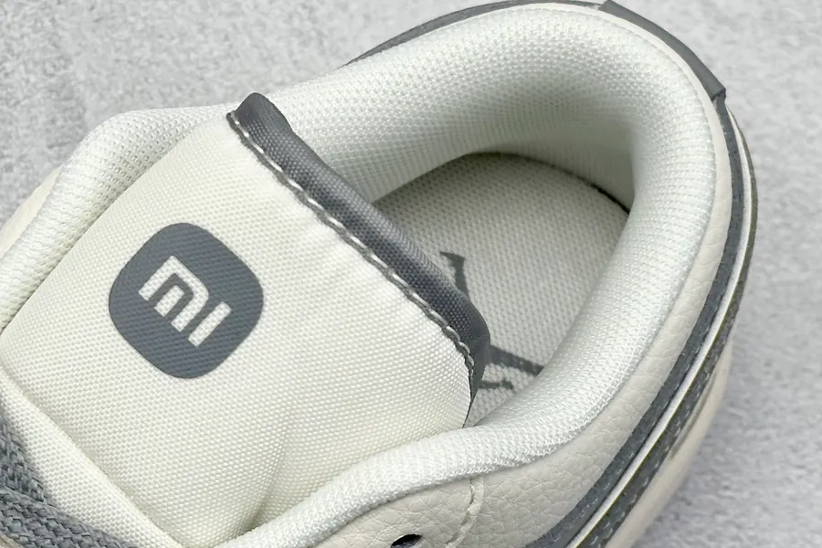 Air Jordan 1 Low Custom Edition, Xiaomi Collaboration