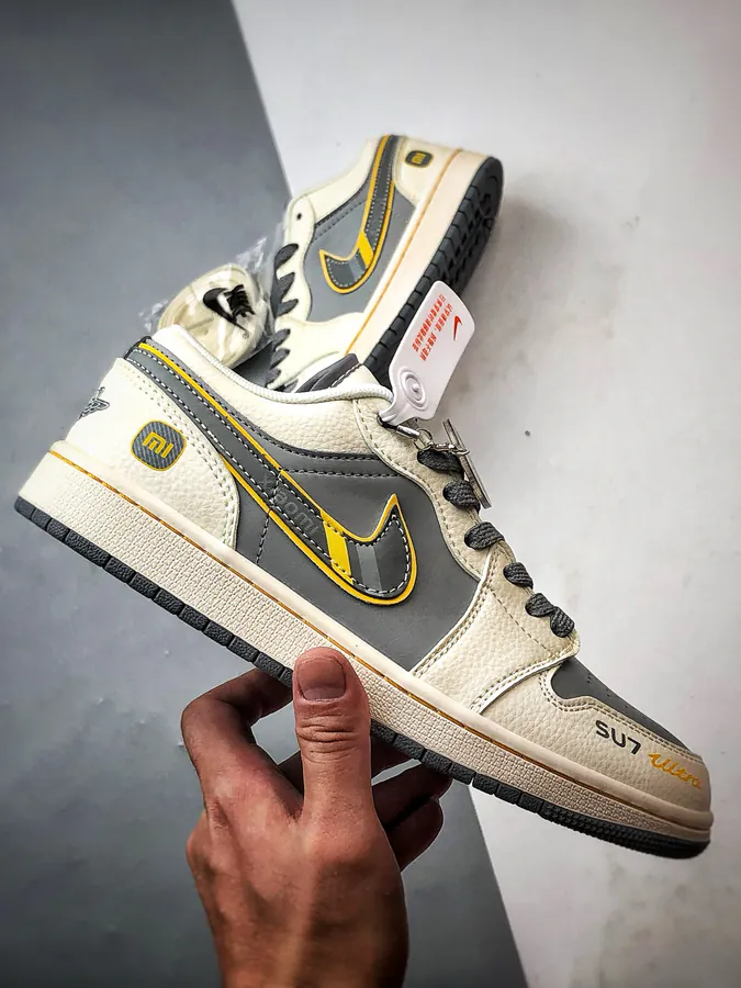 Air Jordan 1 Low OG Premium Custom Edition