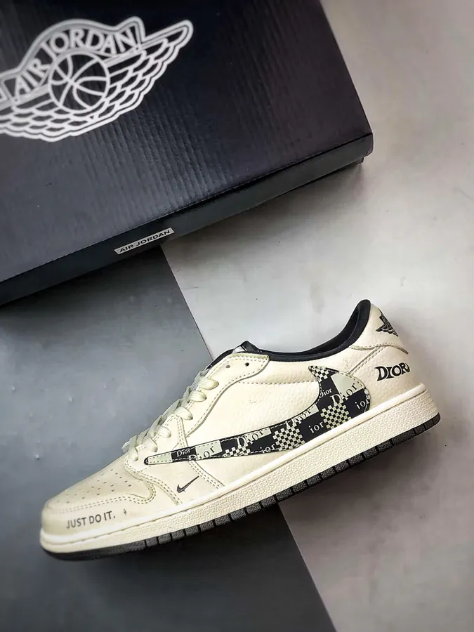 KK Version Company Stock Air 1 Low OG