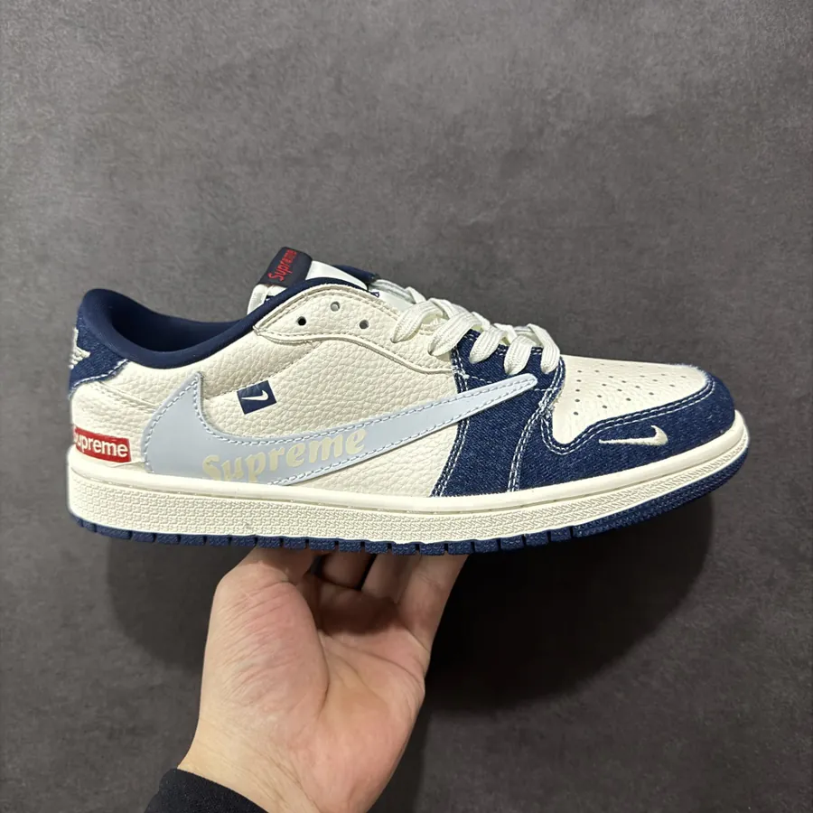 Travis Scott x Nike Air Jordan 1 Low OG Version