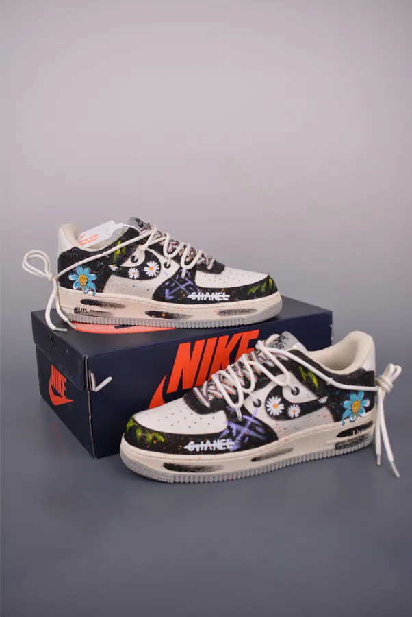 Nike Air Force 1 Low MLB Mini Daisy