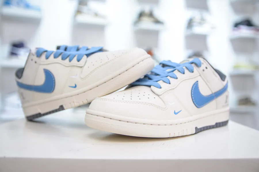 SB Dunk Low x Louis Vuitton Collaboration White Blue
