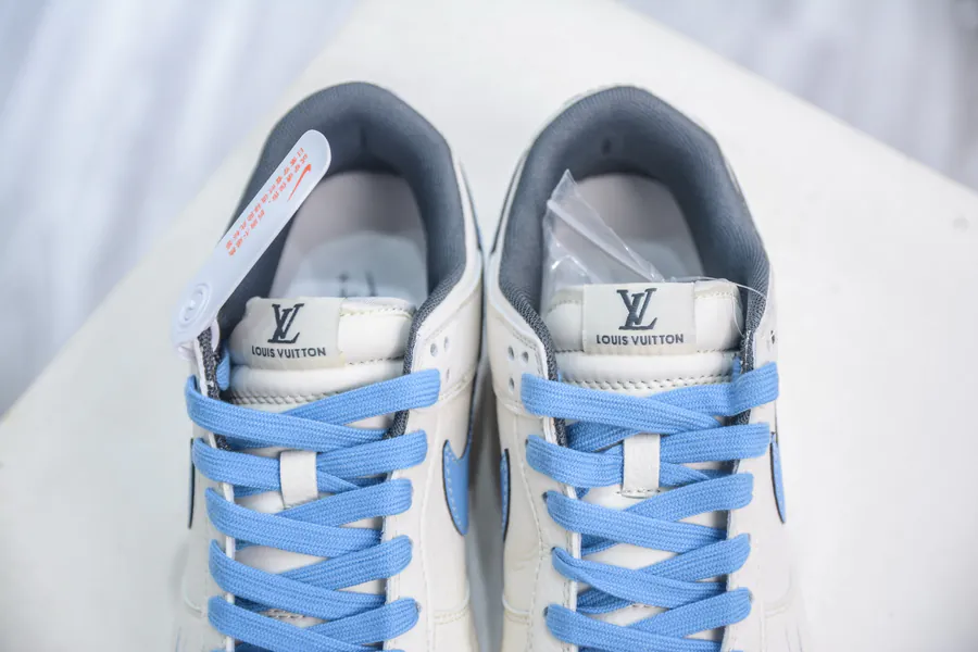 SB Dunk Low x Louis Vuitton Collaboration White Blue